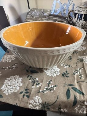 RARE English Vintage T. G. Green's Easimix Mixing Bowl White & Retro Yellow